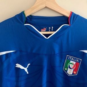 Men’s Official Puma Italy Jersey from FIFA World Cup South Africa 2010, size XL